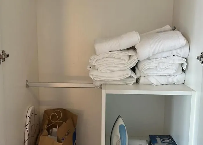 Chic Cozy 1br Uptown Parksuites T1 Pay Parking 14r Apartamento